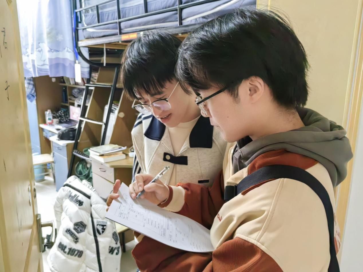 AG亚游